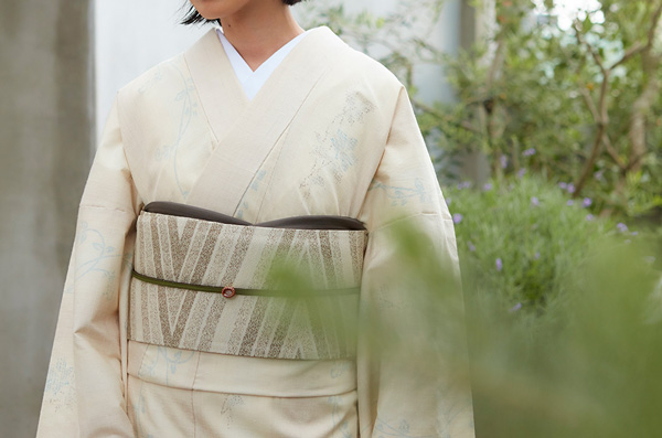 意外と知らない？】袷着物の適した時期とTPOに合わせた選び方3選  