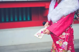 自分の体型に合った振袖の選び方を解説します。