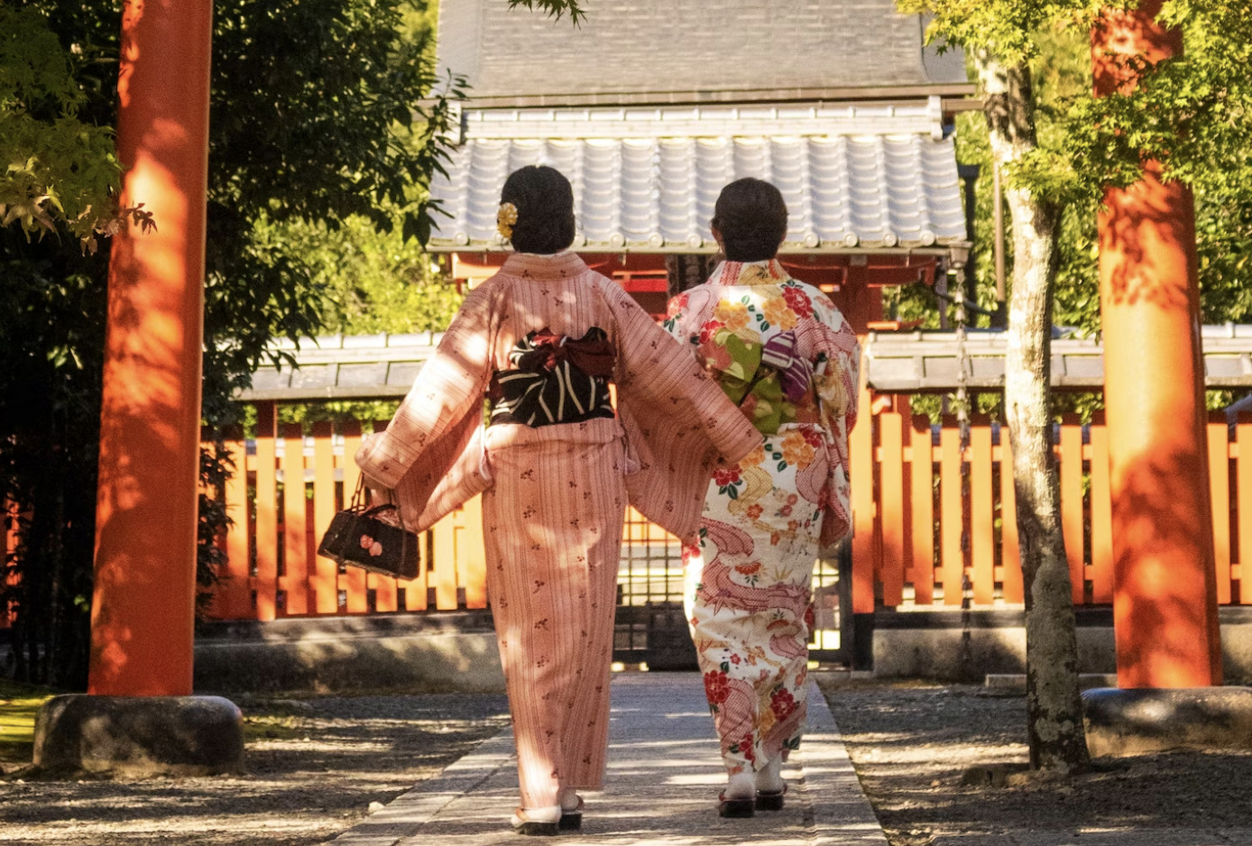 だらり帯や京都の舞妓の歴史について解説します - 奈良県王寺駅南口 