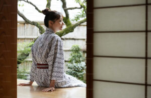 夏祭りに向けて！素材別の浴衣の選び方について解説します！